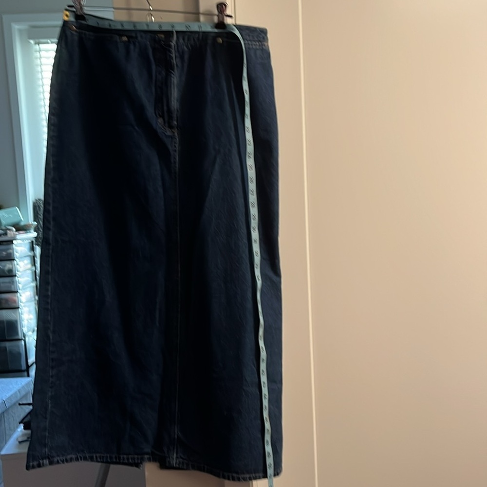 Lovely Rare  100 % Cotton Eddie Bauer Medium Blue Jean Denim Long Skirt
